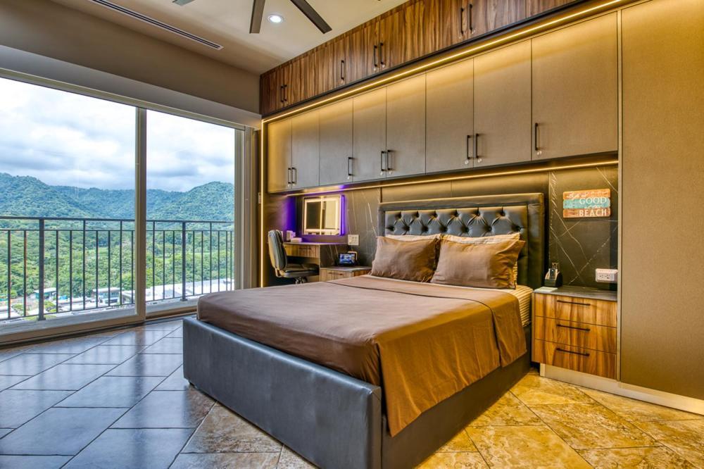 Secretjaco - Luxury Beach Front Penthouse With Pool & Jacuzzi Экстерьер фото